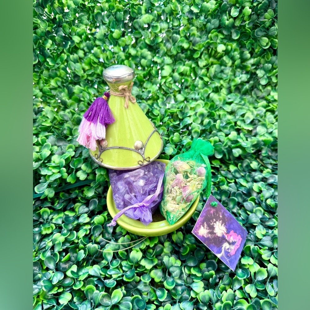 Moroccan Gift Set with Amethyst & Rose Bud Bath Tea Bags ~ Mini Ceramic Tagine
